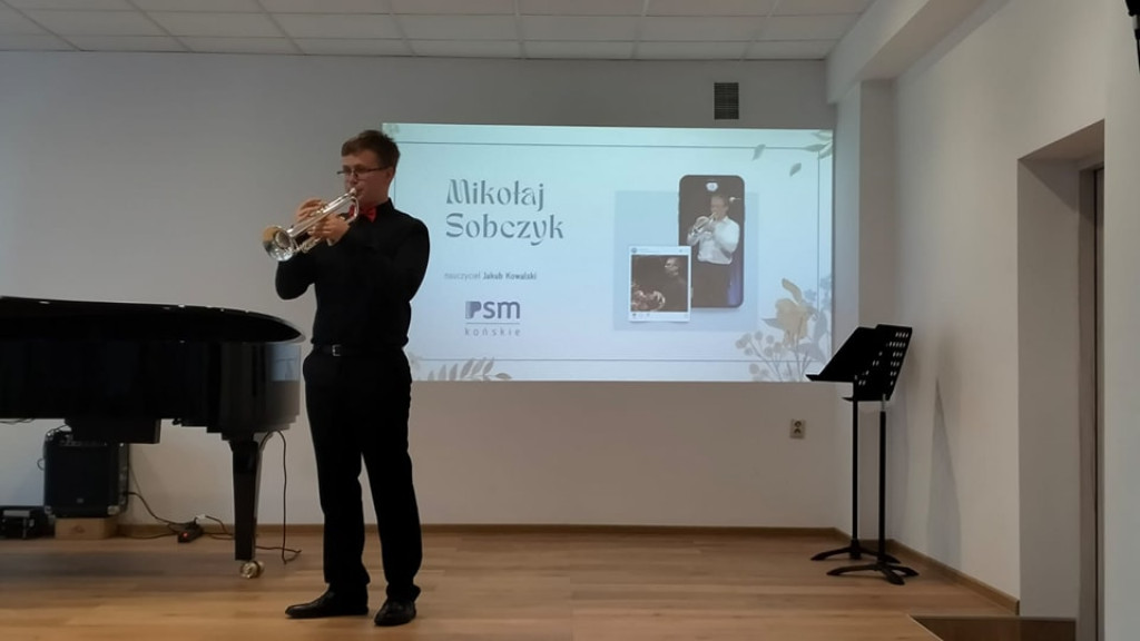 Zagrali dla mamy i taty. Piękny koncert w Szkole Muzycznej [wideo, zdjęcia]