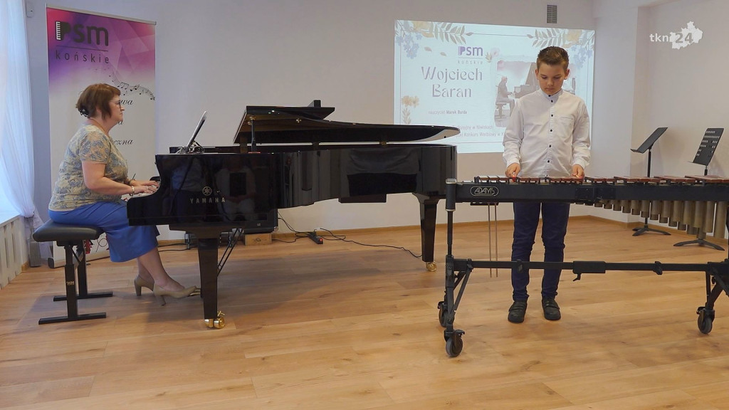 Zagrali dla mamy i taty. Piękny koncert w Szkole Muzycznej [wideo, zdjęcia]