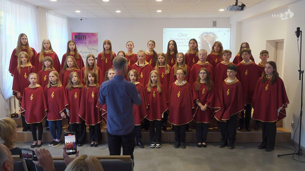 Zagrali dla mamy i taty. Piękny koncert w Szkole Muzycznej [wideo, zdjęcia]