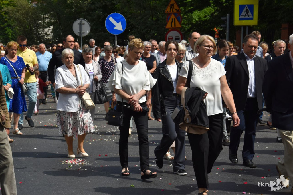Boże Ciało 2024 w Końskich [wideo, zdjęcia]