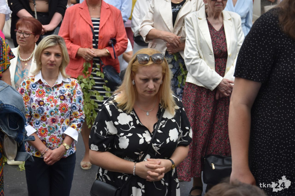 Boże Ciało 2024 w Końskich [wideo, zdjęcia]