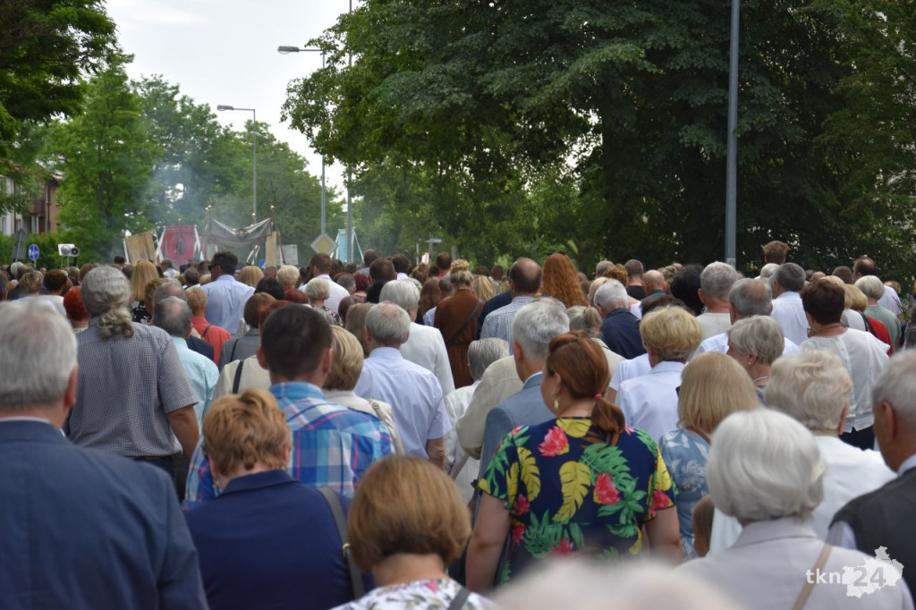 Boże Ciało 2024 w Końskich [wideo, zdjęcia]
