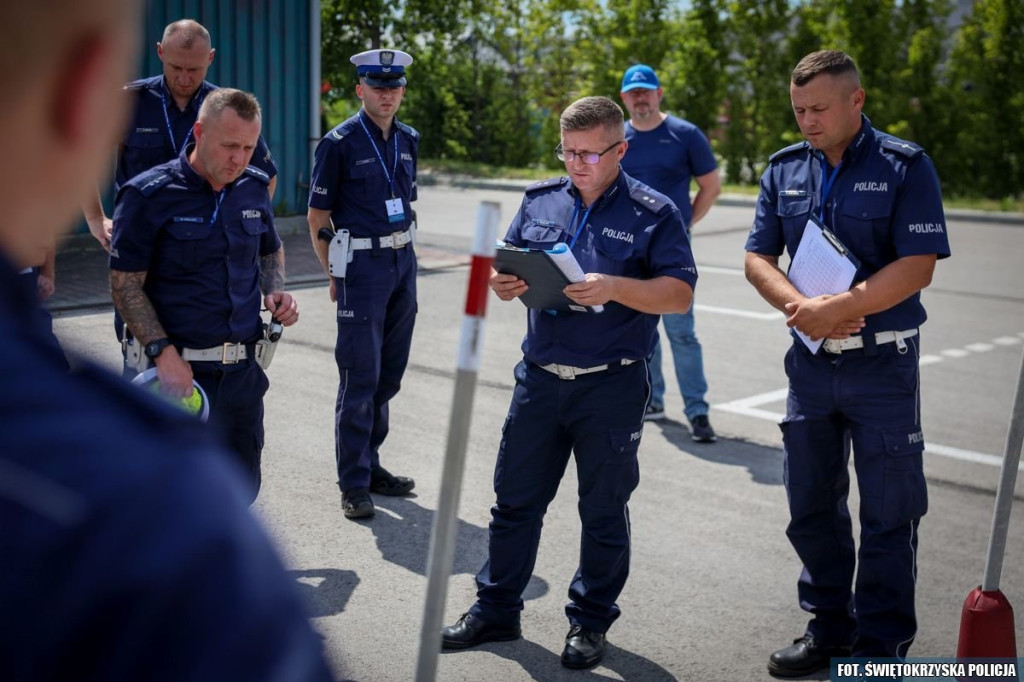 Policjant z Końskich najlepszym w województwie! [zdjęcia]