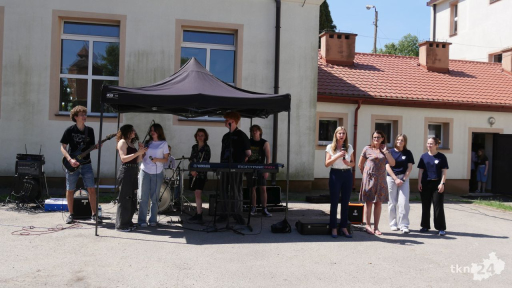 Spacerkiem po Nowym! Dzień otwarty II LO z mnóstwem atrakcji. Poznajcie ofertę tej szkoły  [wideo, zdjęcia]