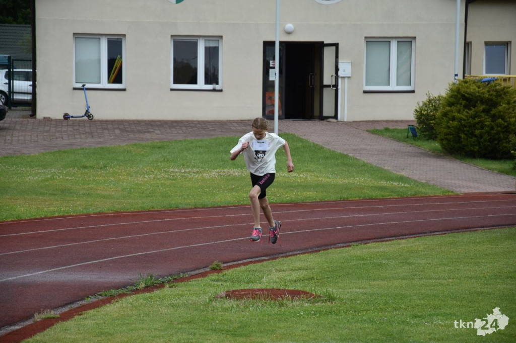 Dzień Dziecka 2024 w Radoszycach na sportowo [wideo, zdjęcia]