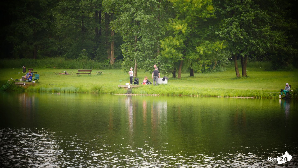 Wędkarstwo na Dzień Dziecka w Końskich. Fotorelacja