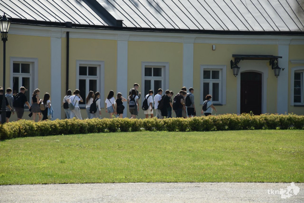 IV Rajd Profilaktyczny maszerował do Górnego Młyna [wideo, zdjęcia]