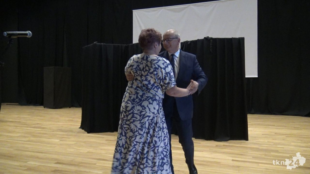 Uniwersytet Trzeciego Wieku w Końskich podsumował rok akademicki 2023/2024 [wideo, zdjęcia]