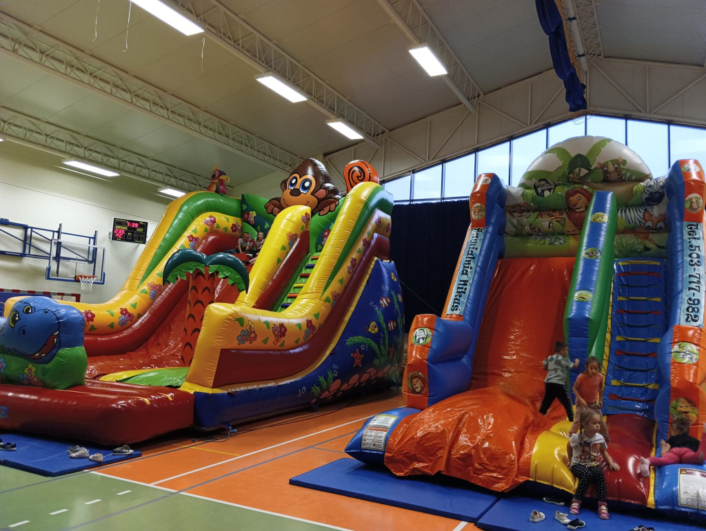 Trampoliny eurobungee, dmuchańce i inne atrakcje! Wynajmij na swoją imprezę! [wideo, zdjęcia]