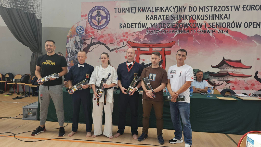 Mocna ekipa konecczan pojedzie na Mistrzostwa Europy w karate! [zdjęcia]