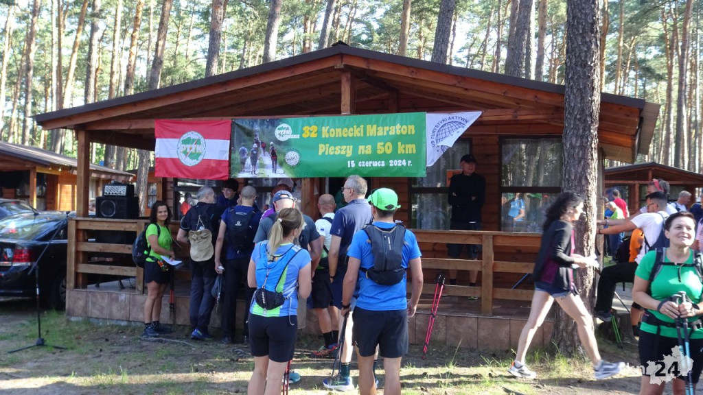 Trwa 32. Konecki Maraton Pieszy [wideo, zdjęcia]