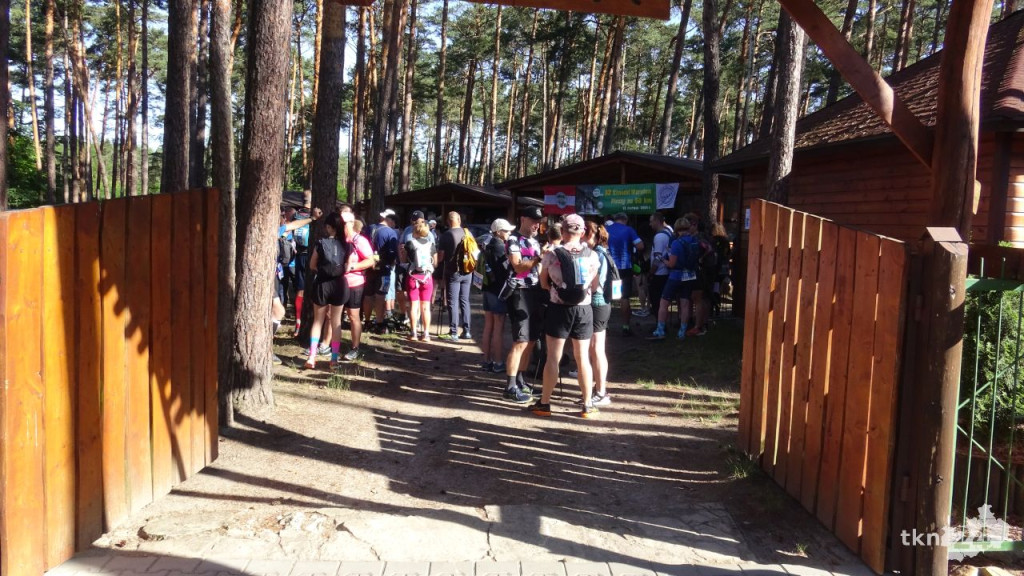 Trwa 32. Konecki Maraton Pieszy [wideo, zdjęcia]