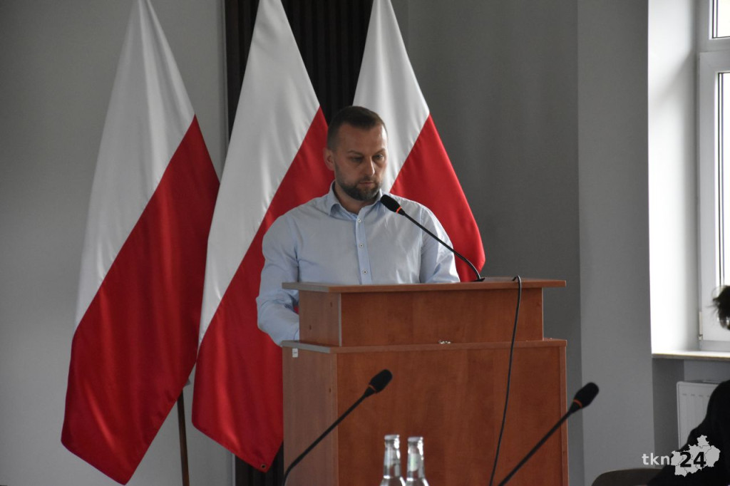 Najzdolniejsi uczniowie w powiecie koneckim otrzymali stypendia [wideo, zdjęcia]