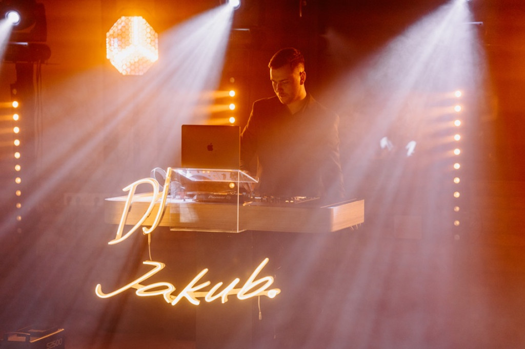 Projekt ślubny 2024. Dj Jakub Nowakowski