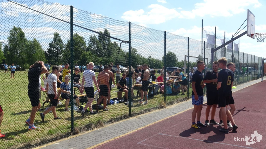 Orliki z Pijanowa najlepsze na Dęby Cup. To była zabawa dla całych rodzin [wideo, zdjęcia]
