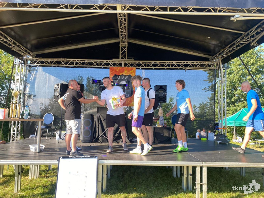 Orliki z Pijanowa najlepsze na Dęby Cup. To była zabawa dla całych rodzin [wideo, zdjęcia]