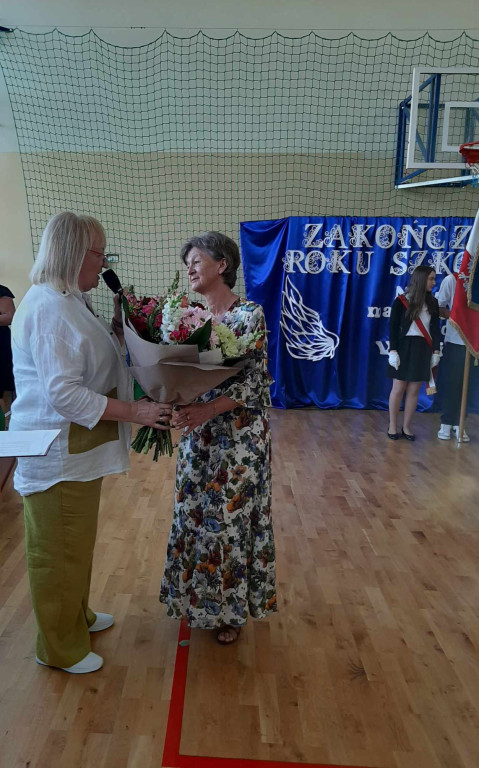 Pożegnanie dyrektor Marianny Michalskiej w szkole w Czermnie [zdjęcia]