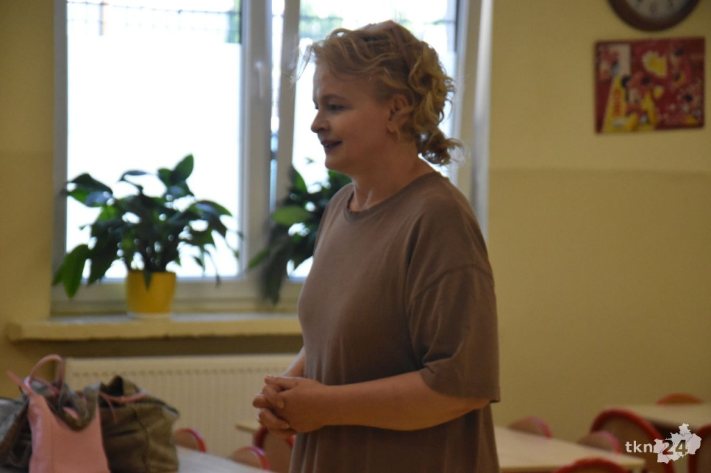 Warsztaty teatralne z aktorką Dominiką Ostałowską w Końskich [wideo, zdjęcia]