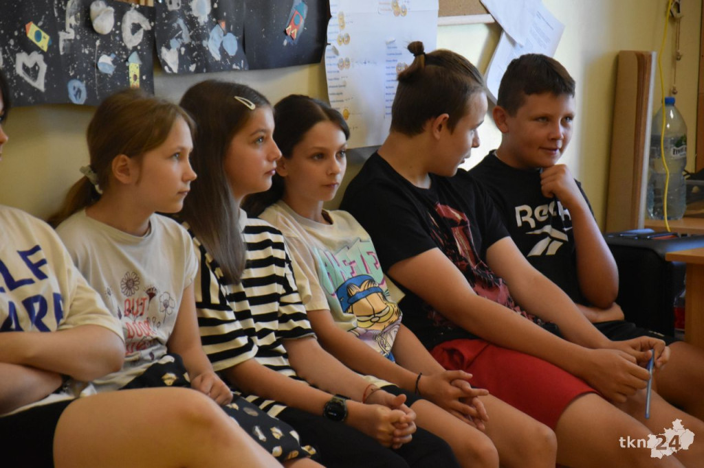 Warsztaty teatralne z aktorką Dominiką Ostałowską w Końskich [wideo, zdjęcia]