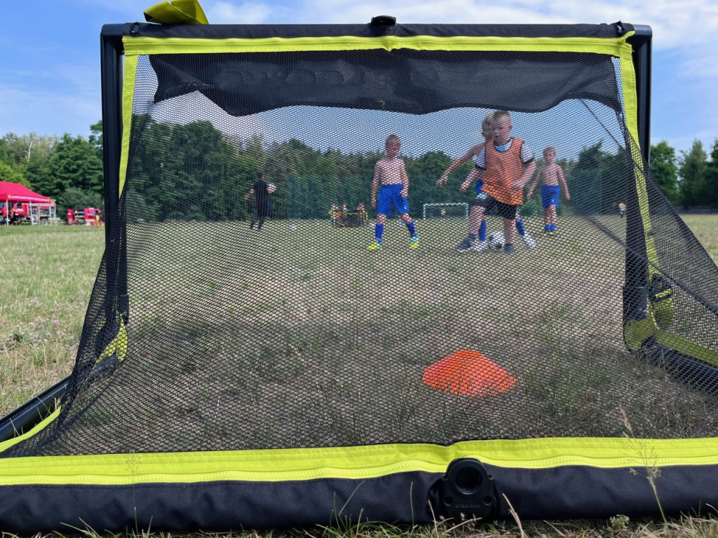 Sportowy piknik rodzinny w Rudzie Malenieckiej [zdjęcia]
