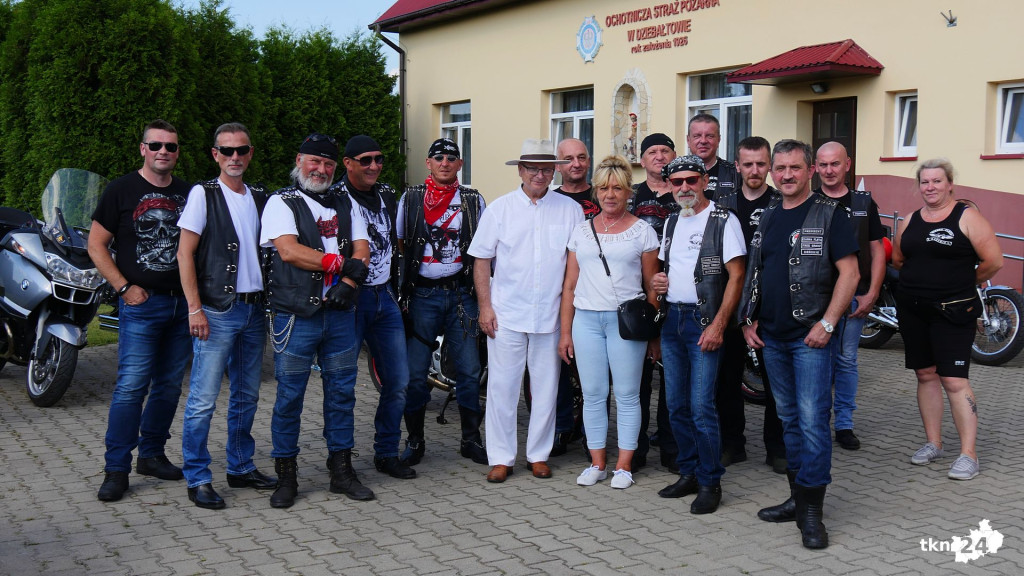 W Dziebałtowie podwójna radość. Z inwestycji i sąsiedzkiego spotkania [wideo, zdjęcia]