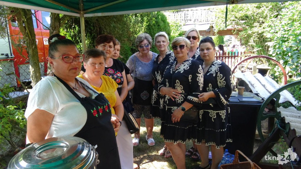 Wspaniałe prace Teresy Strycharczyk zaprezentowano w Adamowie [wideo, zdjęcia]