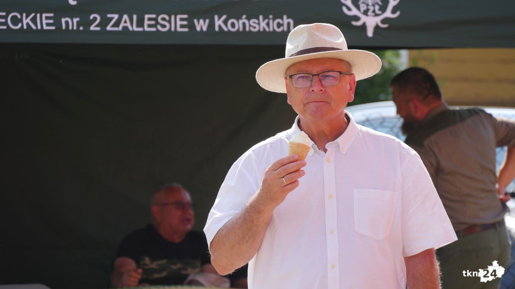 W Dziebałtowie podwójna radość. Z inwestycji i sąsiedzkiego spotkania [wideo, zdjęcia]