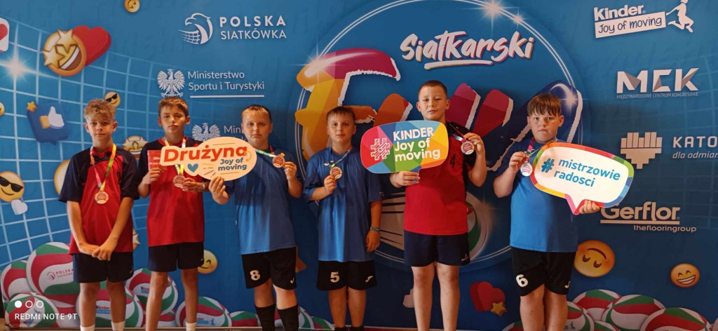 Siatkarze z Niekłania Wielkiego walczyli w Ogólnopolskich Mistrzostwach w Minisiatkówce [zdjęcia]