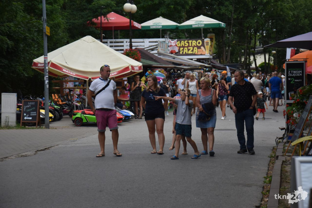 Pochmurna pogoda nie przeszkadzała turystom w Sielpi [fotogaleria]