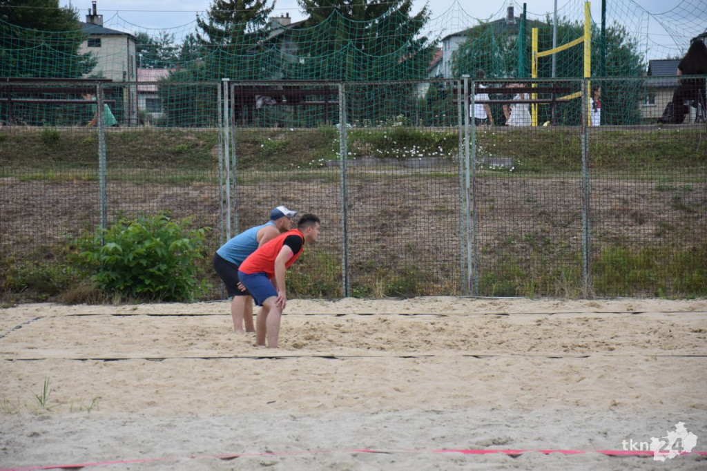 Stowarzyszenie Fair Play zaprosiło na turniej siatkówki plażowej [wideo, zdjęcia]