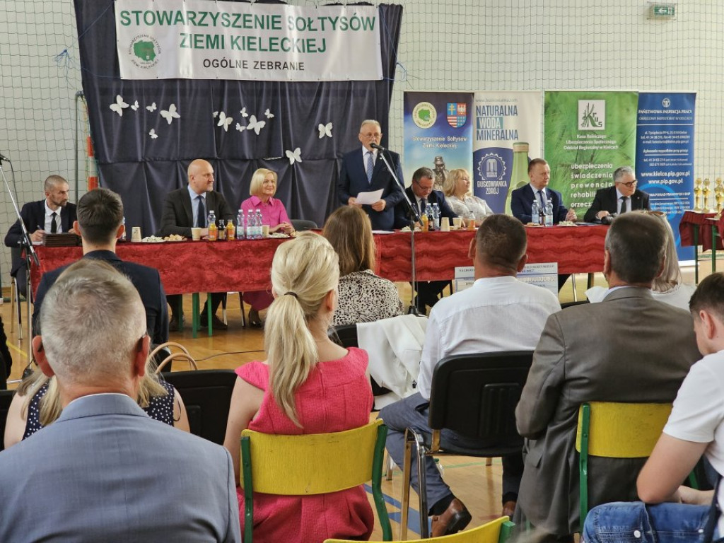 Radoszyccy sołtysi wyróżnieni w Wąchocku [zdjęcia]