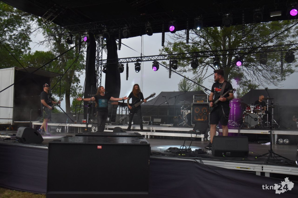 Antoniów Rock Fest 2024. Mocne rockowe brzmienia. Za nami pierwszy dzień [fotorelacja]