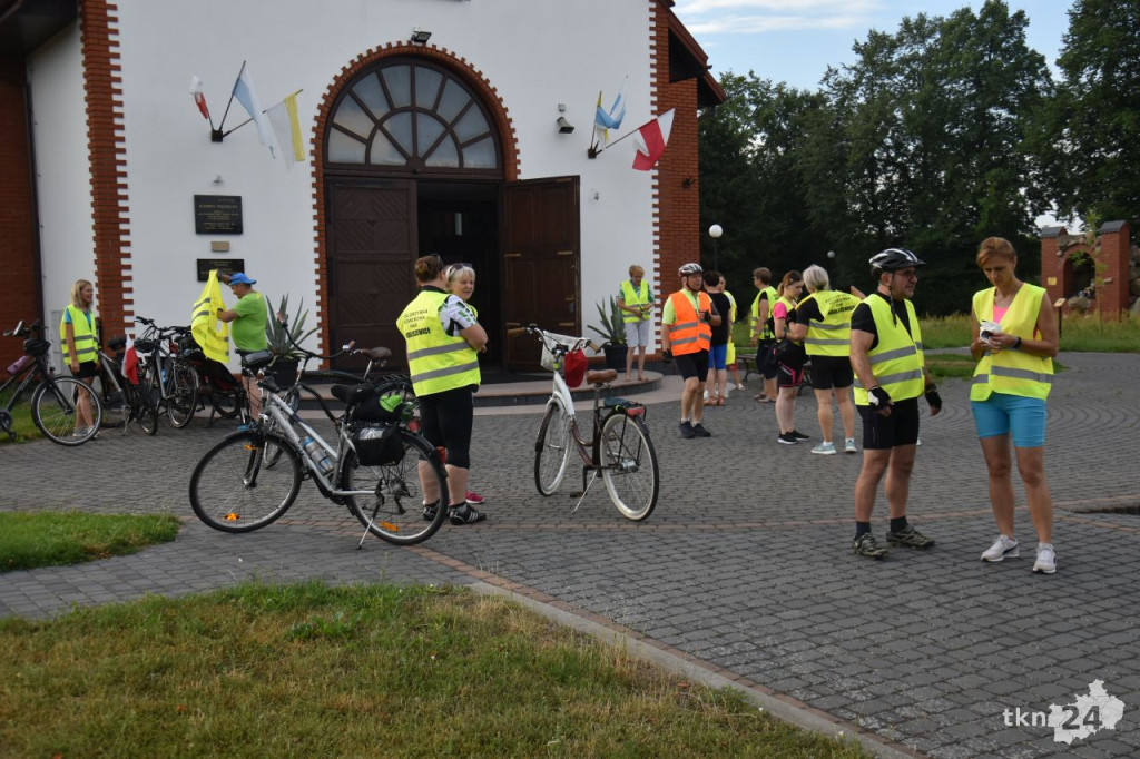 VII Rowerowa Pielgrzymka wyruszyła z Modliszewic na Jasną Górę [wideo, zdjęcia]