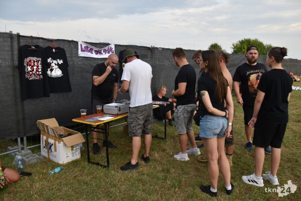 Antoniów Rock Fest 2024. Mocne rockowe brzmienia. Za nami pierwszy dzień [fotorelacja]