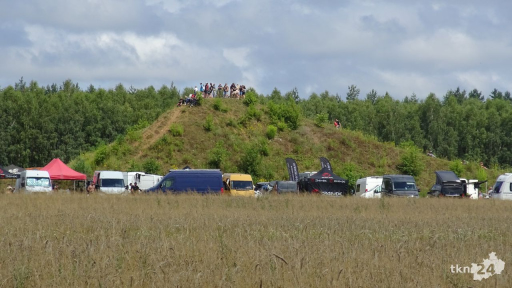 Motocrossowe szaleństwo w Przybyszowach. Zobaczcie relację [wideo, zdjęcia]