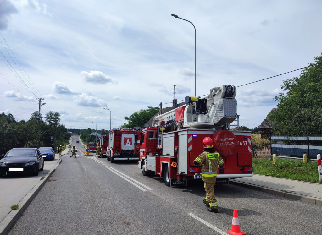 Pożar w domu jednorodzinnym w Jóźwikowie [zdjęcia]