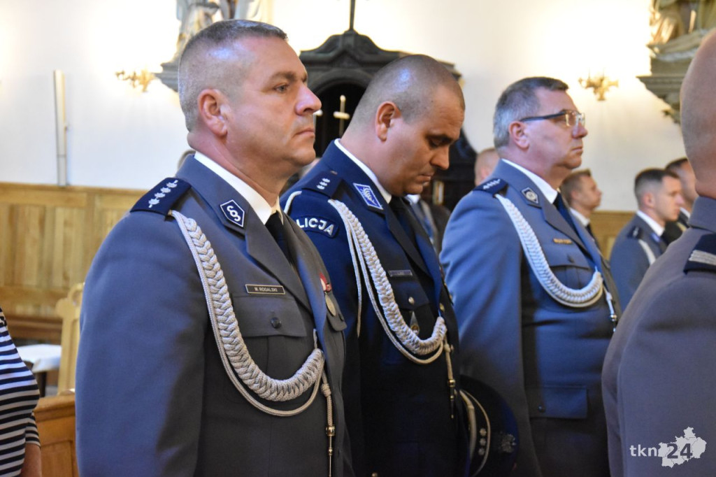 Święto policji 2024 w Końskich. Były awanse i odznaczenia [wideo, zdjęcia]