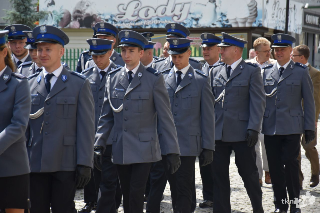 Święto policji 2024 w Końskich. Były awanse i odznaczenia [wideo, zdjęcia]
