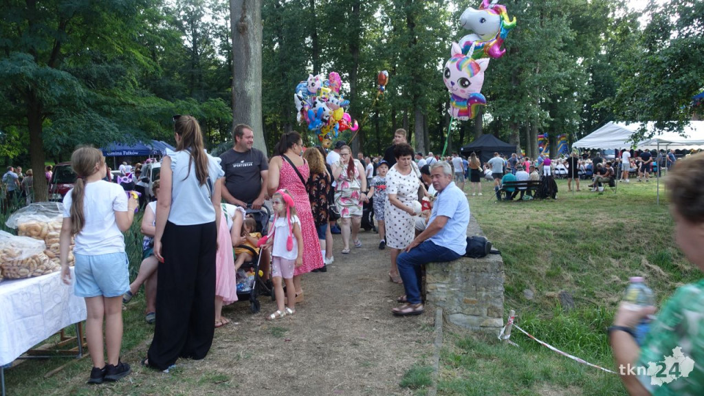 Zenek, Loka i mnóstwo radości podczas święta gminy Fałków. Były tłumy! [wideo, zdjęcia]