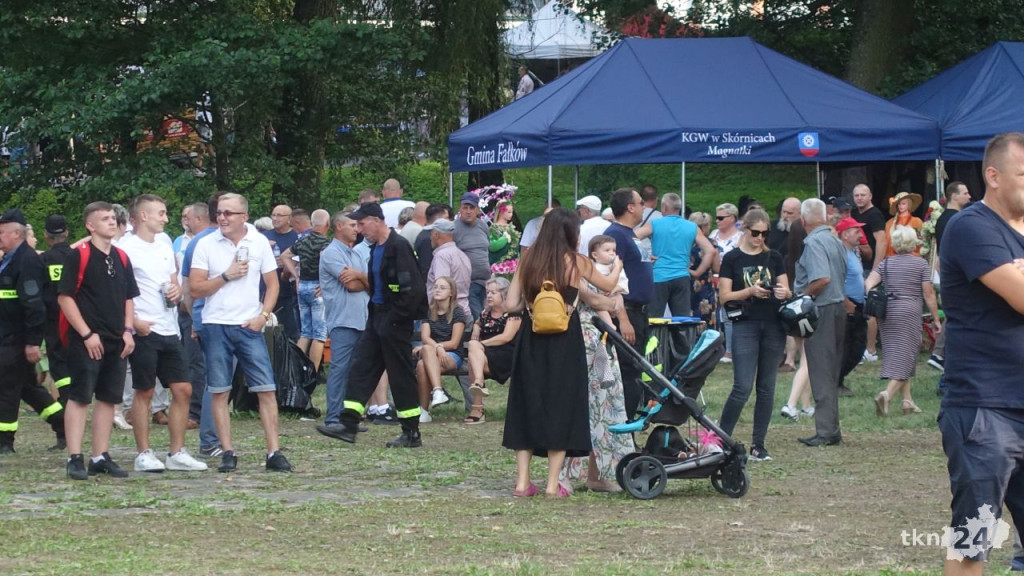 Zenek, Loka i mnóstwo radości podczas święta gminy Fałków. Były tłumy! [wideo, zdjęcia]