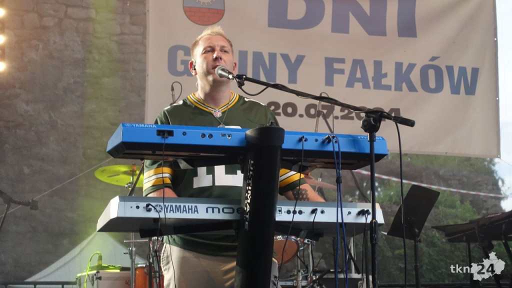 Zenek, Loka i mnóstwo radości podczas święta gminy Fałków. Były tłumy! [wideo, zdjęcia]