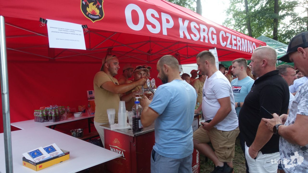 Zenek, Loka i mnóstwo radości podczas święta gminy Fałków. Były tłumy! [wideo, zdjęcia]
