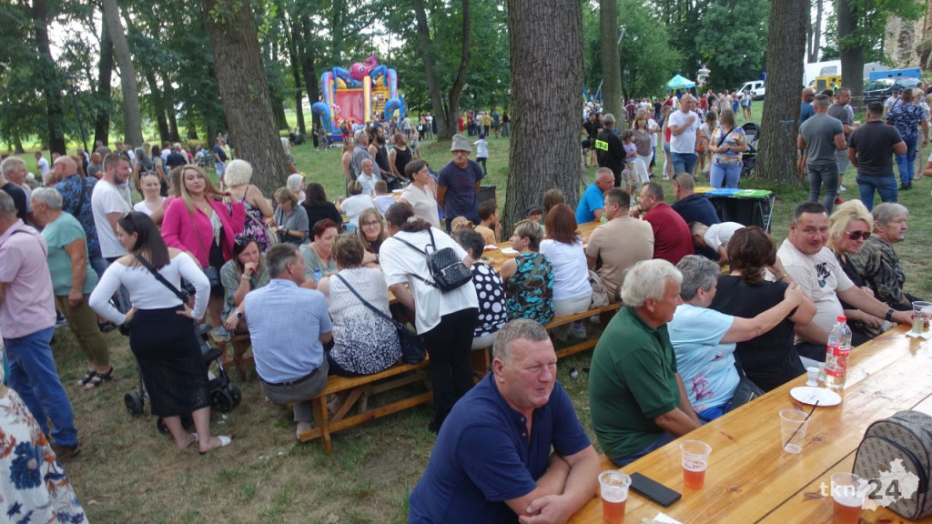 Zenek, Loka i mnóstwo radości podczas święta gminy Fałków. Były tłumy! [wideo, zdjęcia]