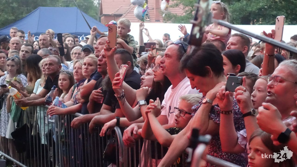 Zenek, Loka i mnóstwo radości podczas święta gminy Fałków. Były tłumy! [wideo, zdjęcia]