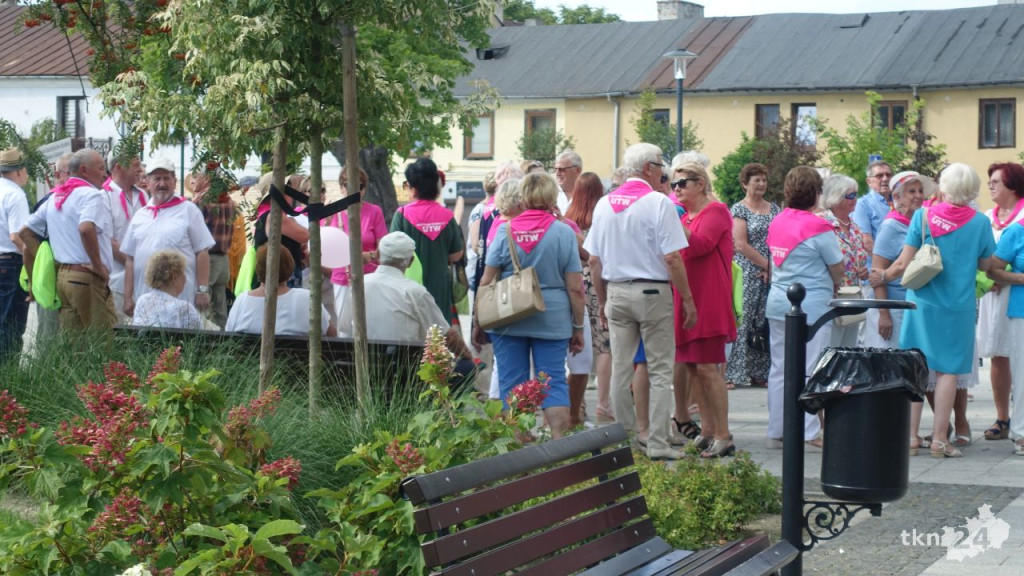 Seniorzy przejęli Końskie. Zobaczcie wideo i zdjęcia z Senioraliów 2024