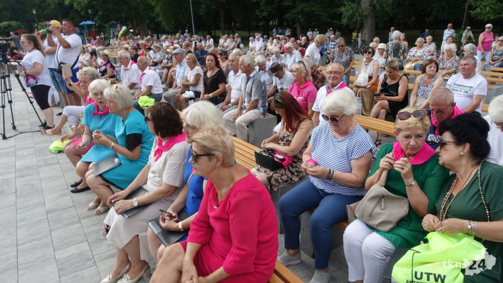 Seniorzy przejęli Końskie. Zobaczcie wideo i zdjęcia z Senioraliów 2024