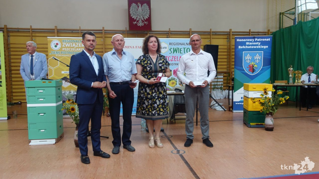 WIDEO: Wielkie pszczelarskie święto w Fałkowie [wideo, zdjęcia]