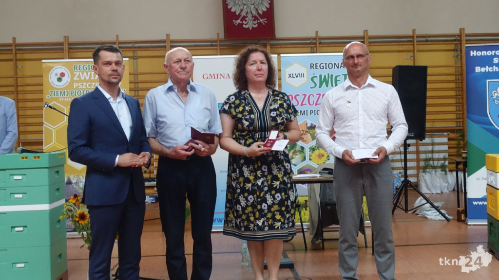 WIDEO: Wielkie pszczelarskie święto w Fałkowie [wideo, zdjęcia]
