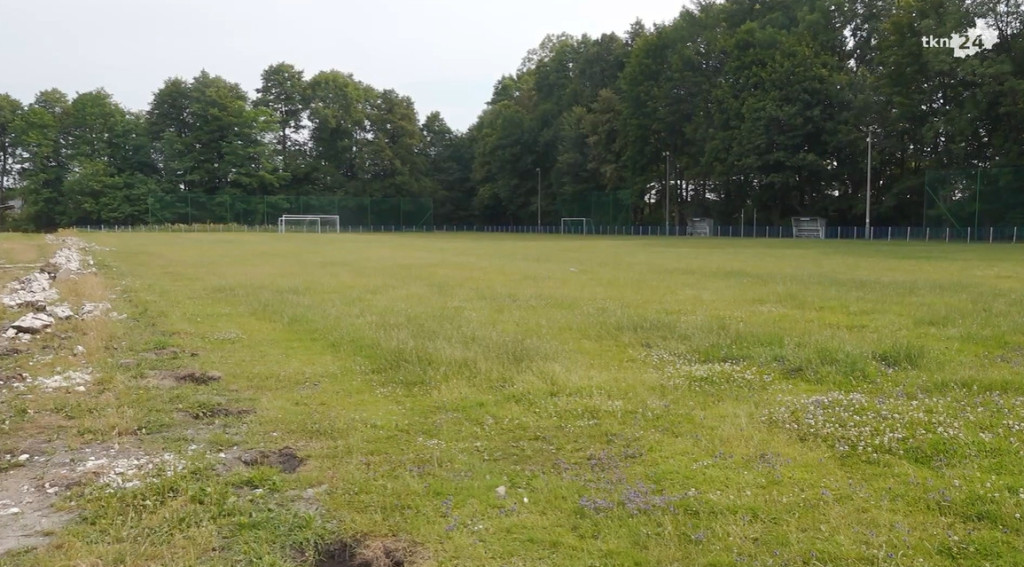 Boisko w Fałkowie do remontu! [wideo, zdjęcia]