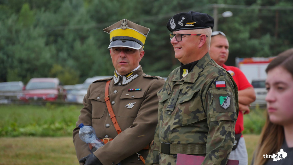Ułani w Białym Ługu. Zobaczcie wspaniałe rekonstrukcje historyczne [wideo, zdjęcia]